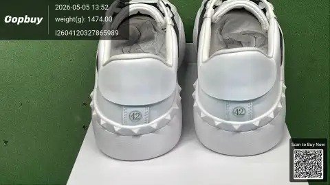 2024 new V home thick bottom rivet small white shoes for men and women with Joker lace-up casual sports shoes color matching board shoes -5