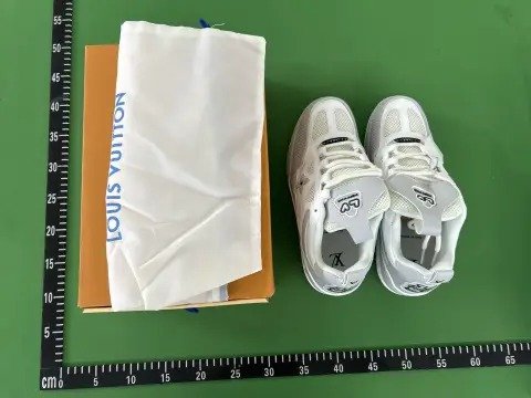 Newest style sneakers in the latest colorways -4