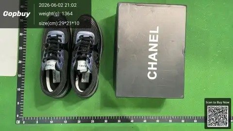 2025 Chanel-style gold and silver running shoes, sports sneakers, “Silver Horn King” couple’s style for men and women, golden-horn height‑increasing dad shoes with a thick sole. -6