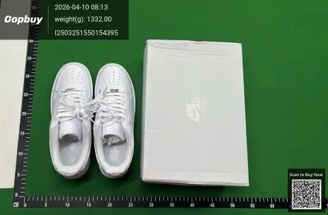 Top-grade factory‑order batch: A*F1 pure white/pure black. Special promotional price for custom‑made styles—non‑brand. -6