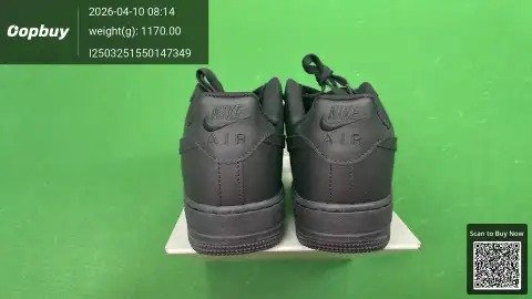 Top-grade factory‑order batch: A*F1 pure white/pure black. Special promotional price for custom‑made styles—non‑brand. -3