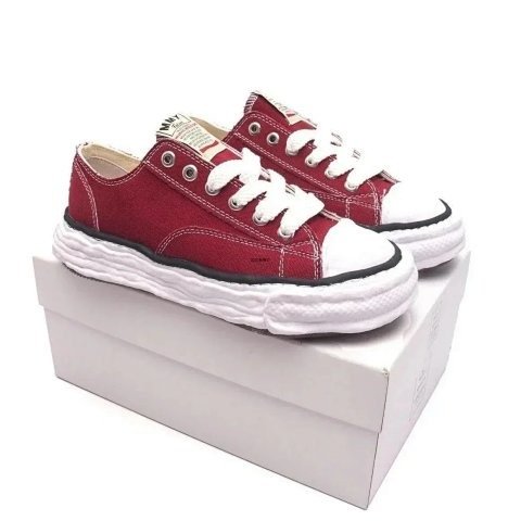 Casual shoes