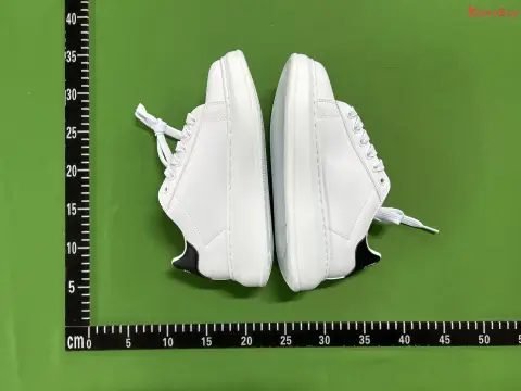 Karl Lagerfeld Platform Fashion Sneakers 2025 -1
