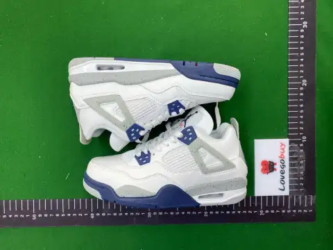 Air Jordan 4 Retro Mid-Top Basketball Shoes -1