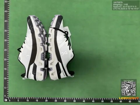 On Running Cloudwander Waterproof -3