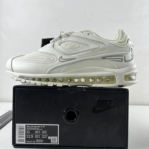 HS Batch CDG Homme Plus x Air 