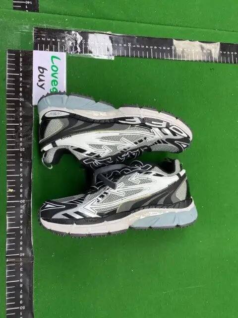 Off-White Be Right Back Lace-Up Dad Shoes -1