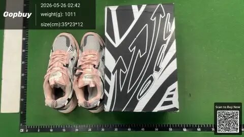 Off-White Be Right Back Lace-Up Dad Shoes -2