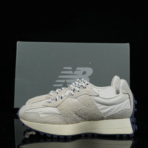 M Batch New Balance 327 Discou