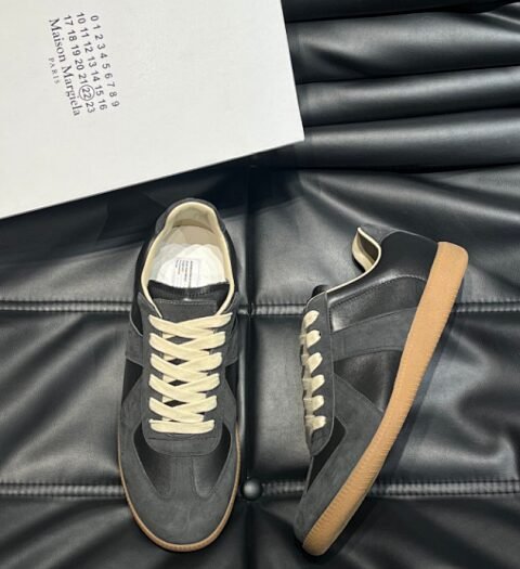 Fashion Low-Top Casual Sneaker
