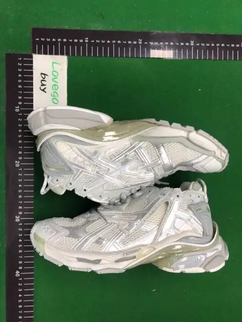 XA Batch Balenciaga Runner 7.0 -1