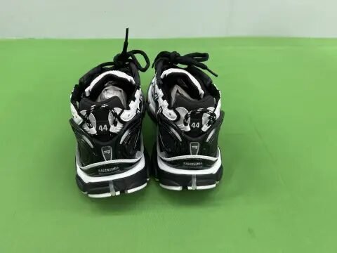 XA Batch Balenciaga Runner 7.0 -2