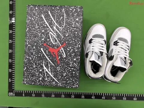 Air Jordan 4 Premium Basketball Shoes -4
