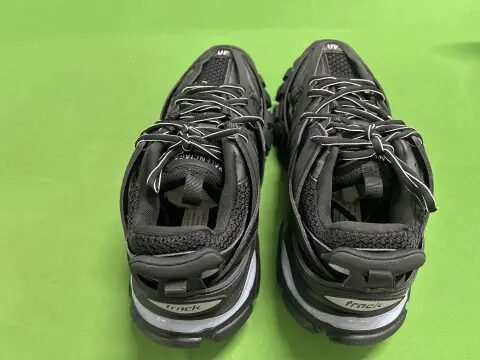 Premium LED Retro Sneakers AGT -1
