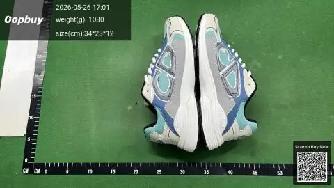 CD Letter Casual Shoes -1