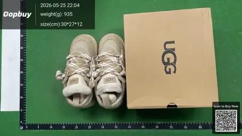 UGG Low-Top Casual Sneakers -1
