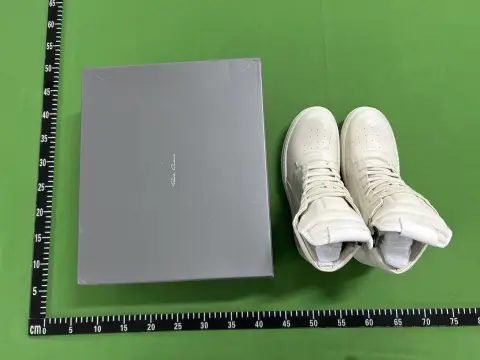 TT Custom American-Style Casual Sneakers -1