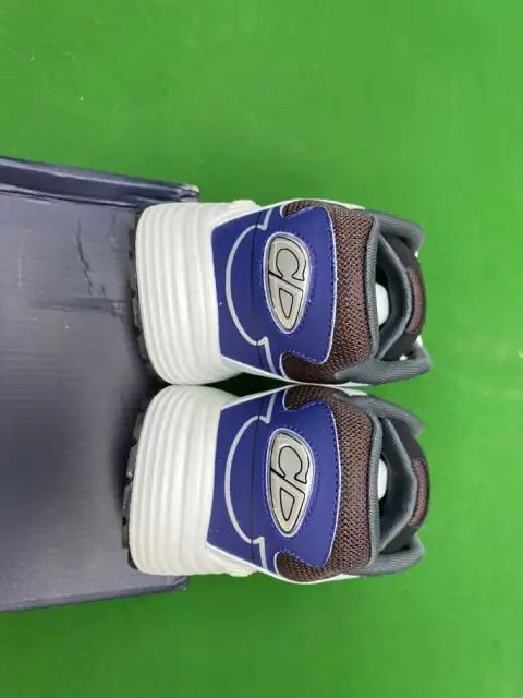 Classic Unisex Casual Sneakers -2