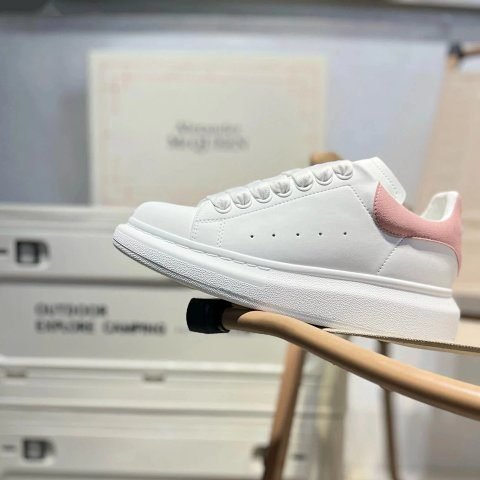 GL White Casual Sneakers