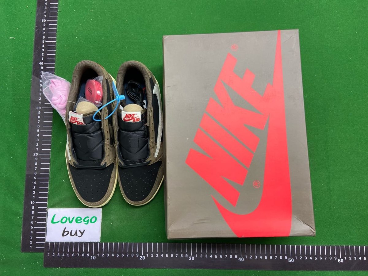 KZ Batch Jordan 1 Travis Scott Low -4