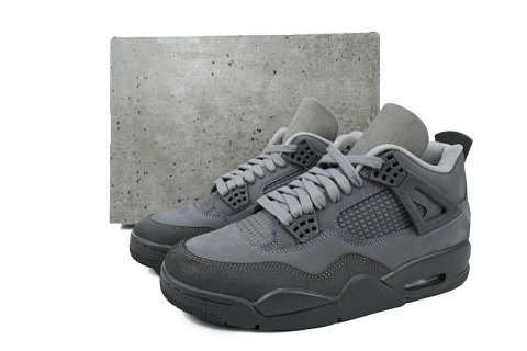 Popular Sports Sneakers Collec