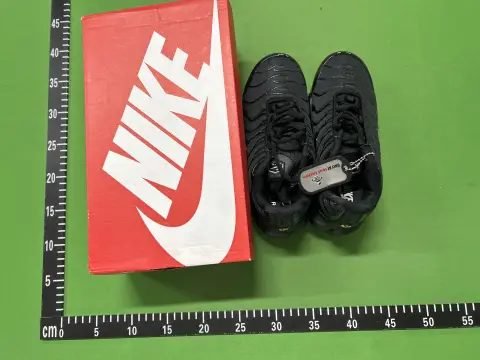 TN Plus Air-Cushion Running Shoes -1