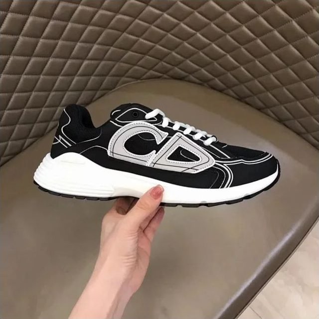 Modern Lightweight Running Shoes -3