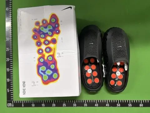 Mind 001 Sneakers -2
