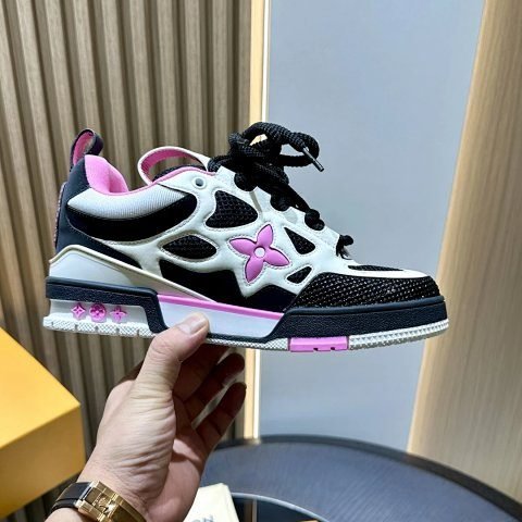 Fashion Sneakers 229