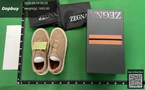 2025 Premium Casual Sneakers -3