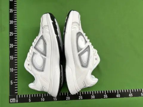 Nike Vomero Plus Breathable Running Shoes -5
