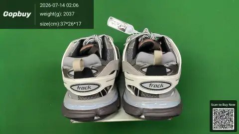 Track 3.0 LED Sneakers -3
