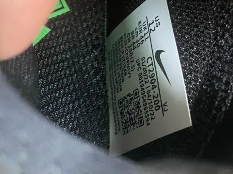 B3D Mid-Top Outdoor Shoes -1