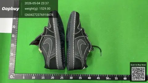 Premium R1 Batch Sneakers -1