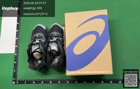 ASICS GEL-NYC Premium Running Shoes -1