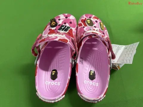 BAPE x Crocs Classic Clog -2