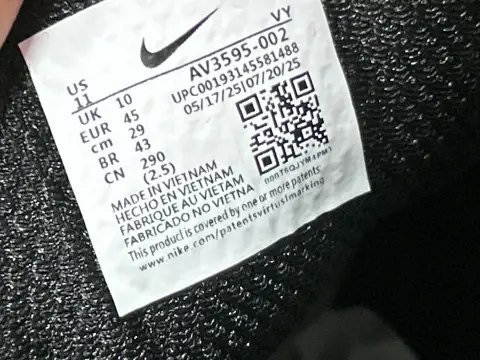 Nike Air Max Plus TN Premium Sneakers -4