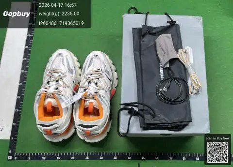 Balenciaga Track LED Trainers VG Batch -3