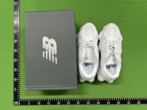 New Balance 9060 Casual Sneakers -1