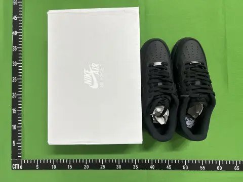 Vintage Leather Low-Top Sneakers -1