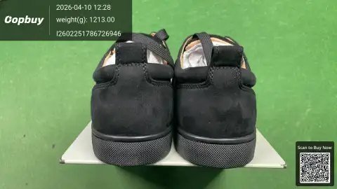 Fashion Studded Skate Sneakers -5