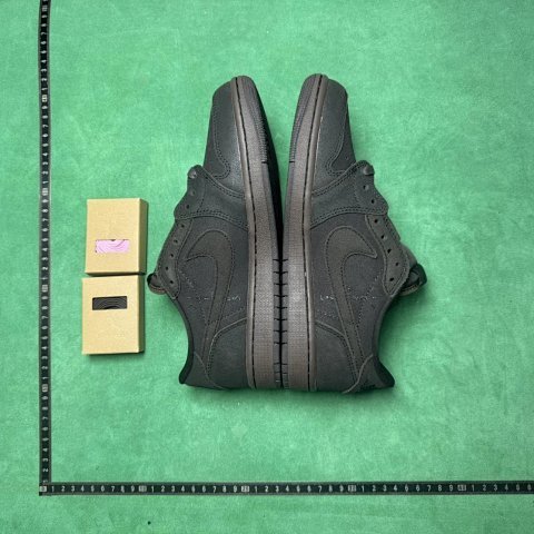 Travis Scott x Air Jordan 1 Lo
