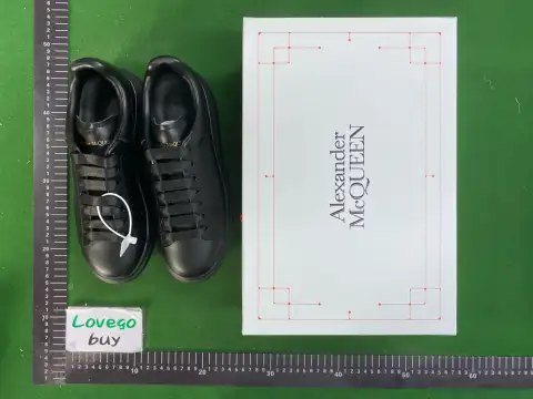 Alexander McQueen Oversized Sneakers -2