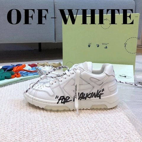 Off-White Casual Sneakers