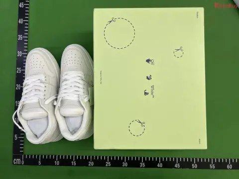 Off-White Casual Sneakers -3