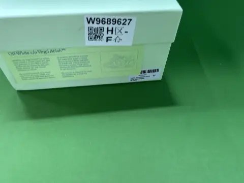 Off-White Out of Office Low Sneakers -2