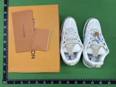 Chunky Low-Top Skate Sneakers -6