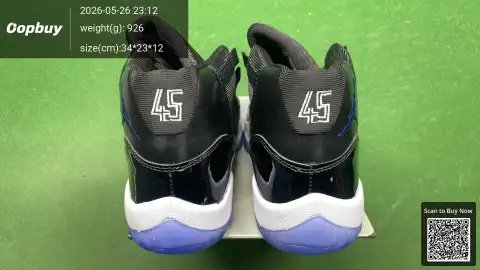 Air Jordan 11 Basketball Shoes -4