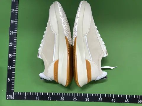 Black Low-Top Casual Sneakers -6