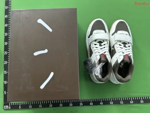 Air Jordan 1 Low Sneakers -3